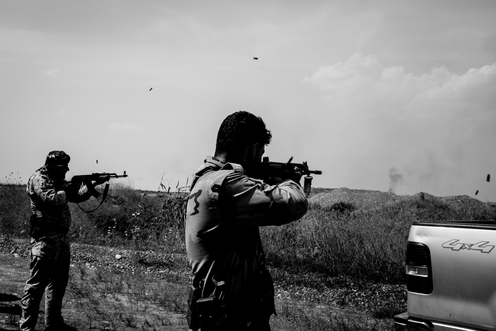 مقاتلو البيشمركة في بعشيقة – تصوير: تصوير: الكساندر افونسو